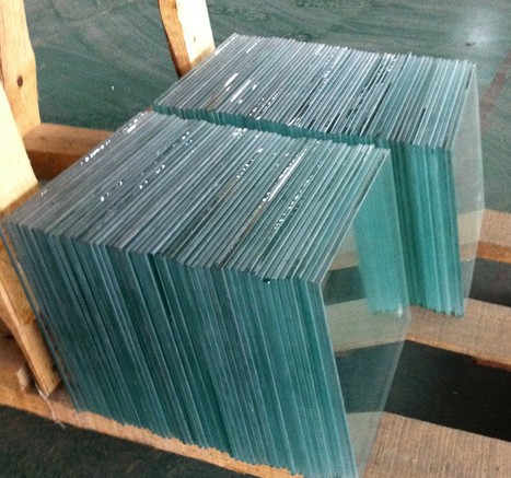 玻璃加工厂供应各种钢化玻璃
